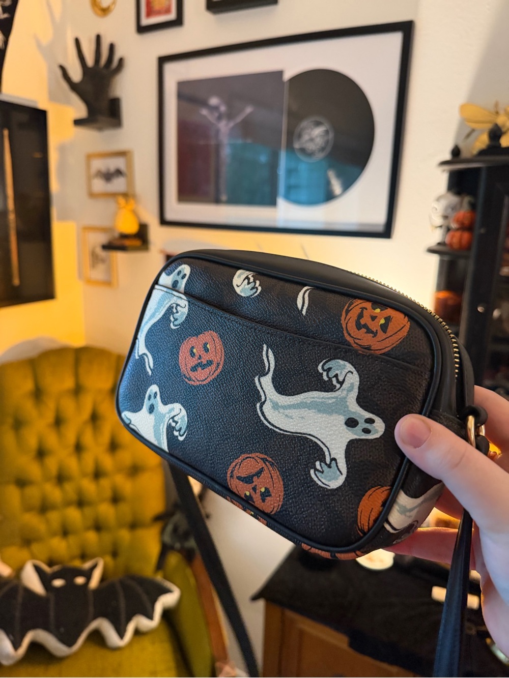 Coach Black Ghost & Pumpkin Crossbody camera Bag - Picture 3 of 4